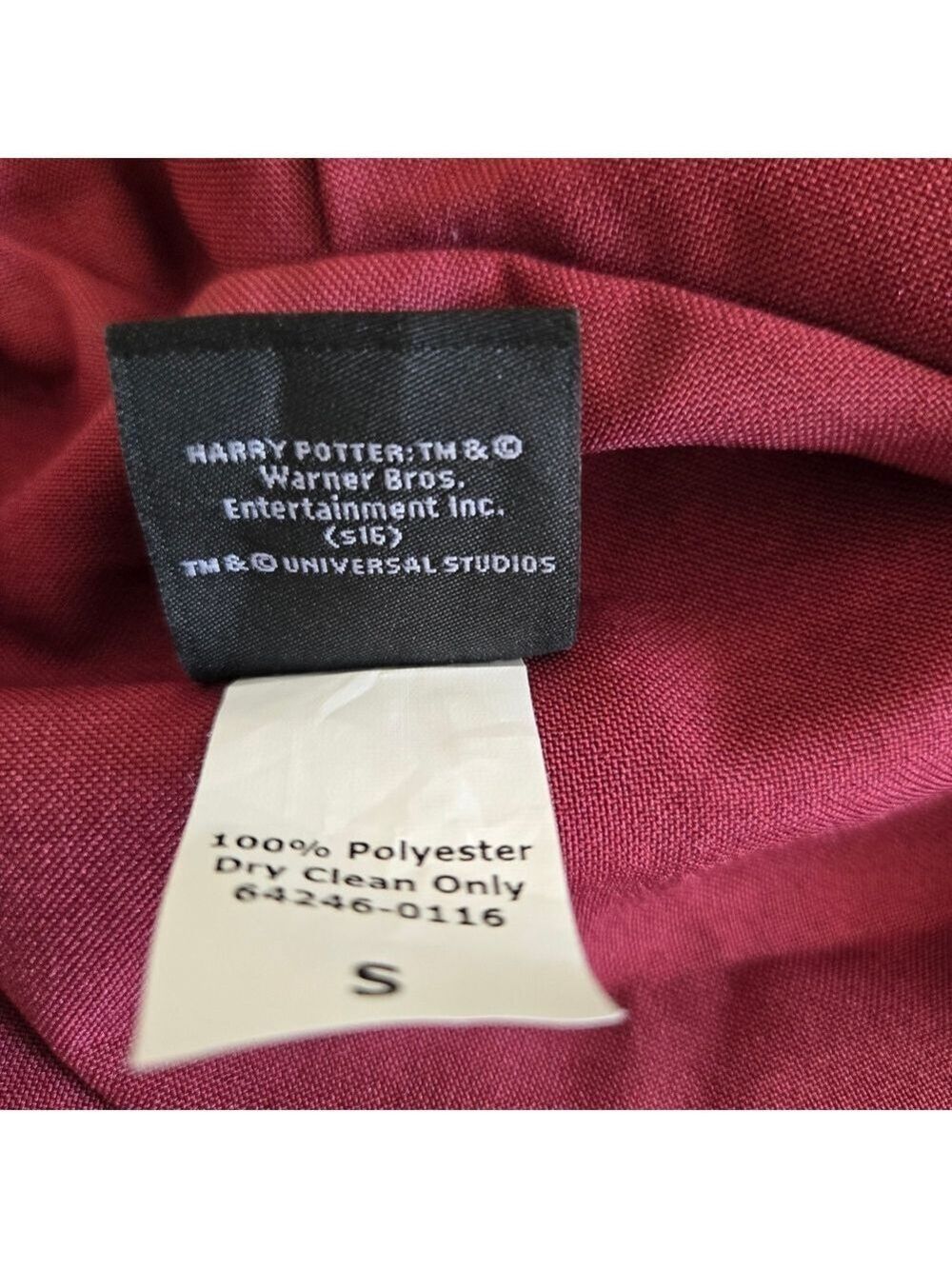 HARRY POTTER GRYFFINDOR ADULT HOODED ROBE BLACK MAROON/BURGUNDY SMALL - Picture 15 of 16